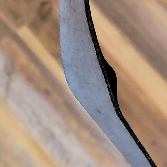 LIZ CLAIBORNE Genuine Leather Belt, Dark Grey with Silver Tone Hardware - Picture 15 of 16